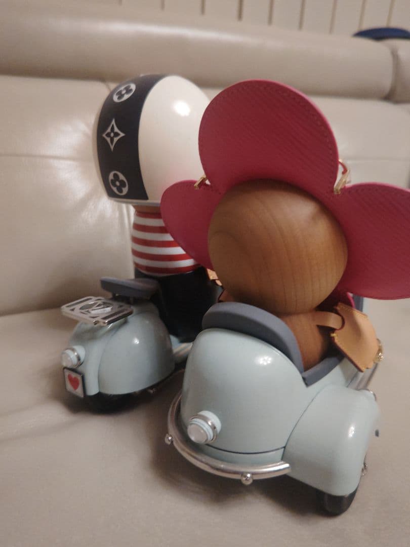 ルイ・ヴィトン ヴィヴィエンヌ　ガストン　サイドカー