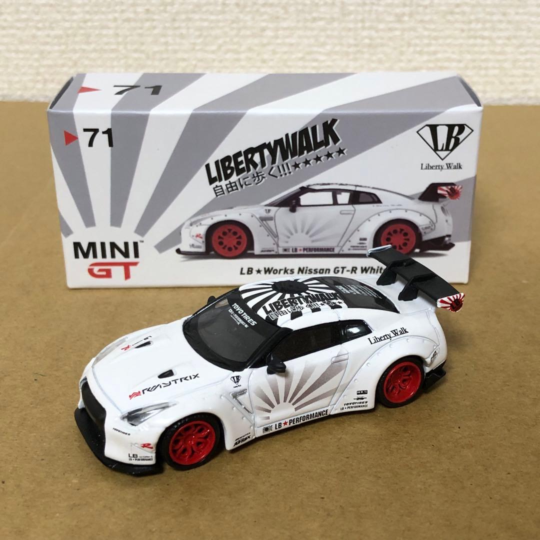 MINIGT ミニGT　トイザらス限定　LBワークス 日産GT-R　WHITE