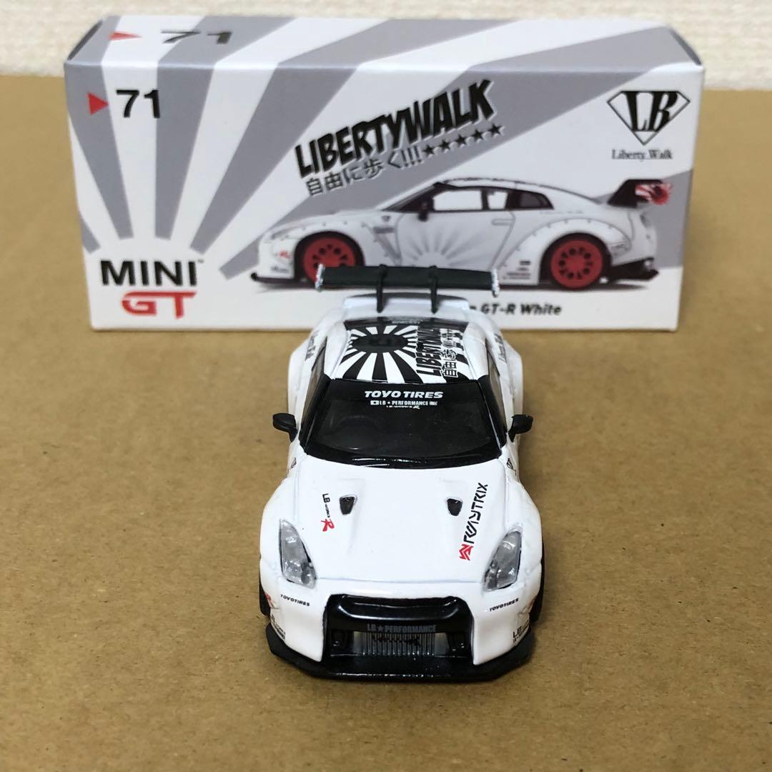 MINIGT ミニGT　トイザらス限定　LBワークス 日産GT-R　WHITE