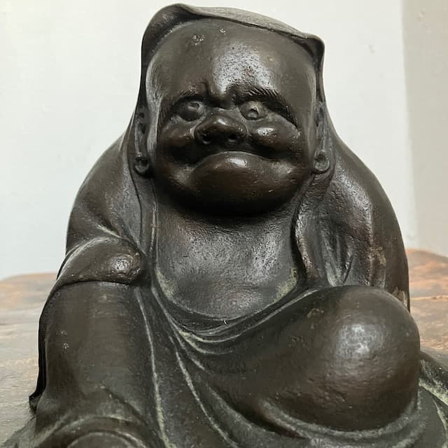 希少 ブロンズ製 達磨 古銅 個性的 時代物 骨董 アンティーク 達磨大師