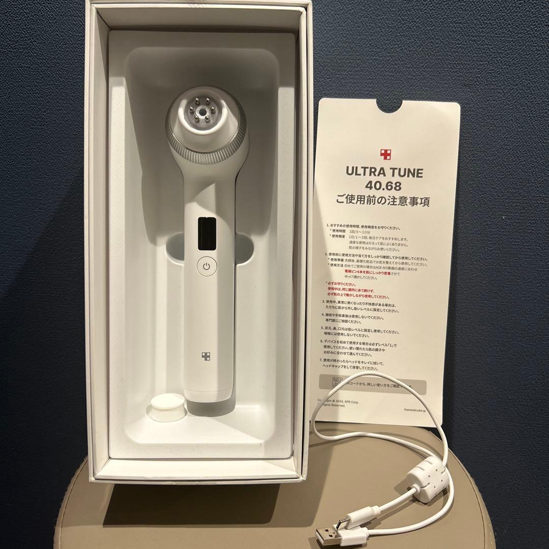 AGE-R ULTRA TUNE 40.68 美顔器