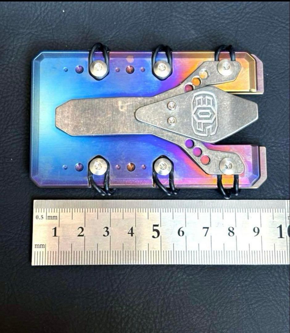 EOS ミリタリー装備 虹色チタンウォレット 2.0 アルマイト加工　No004