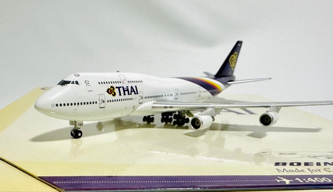 Gemini 1/400 B747-400 THAI タイ航空