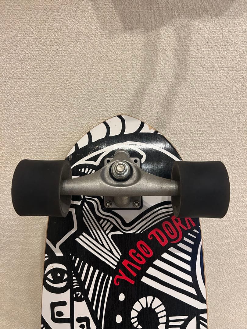 Yago Skinny Goat スケートボード 30.75インチ