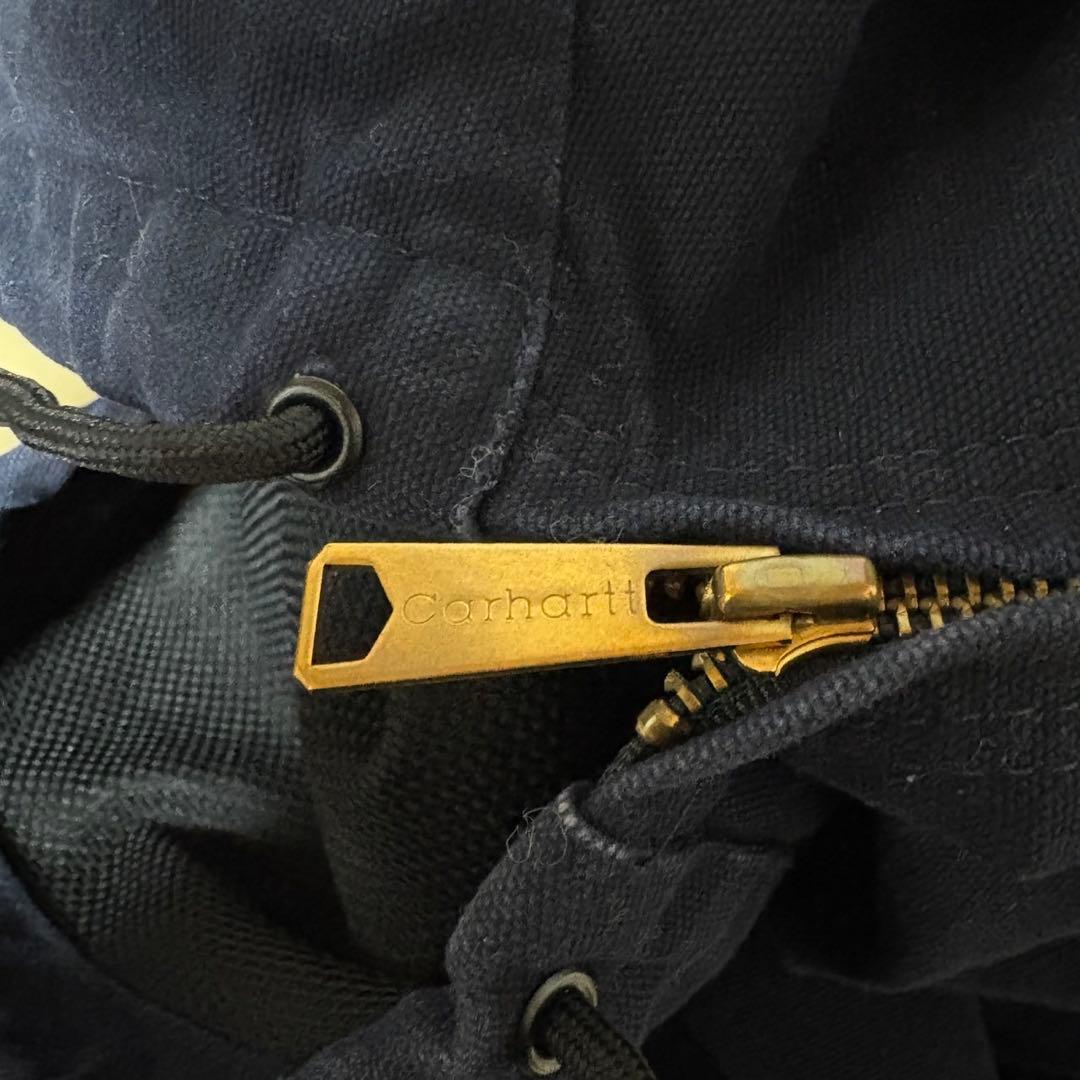 Carhartt フード付きジャケット ネイビー