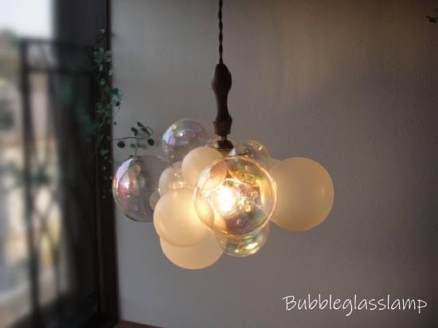 2番シーリングカバー　オーロラ×半透明白　バブルガラスランプ胡桃DB