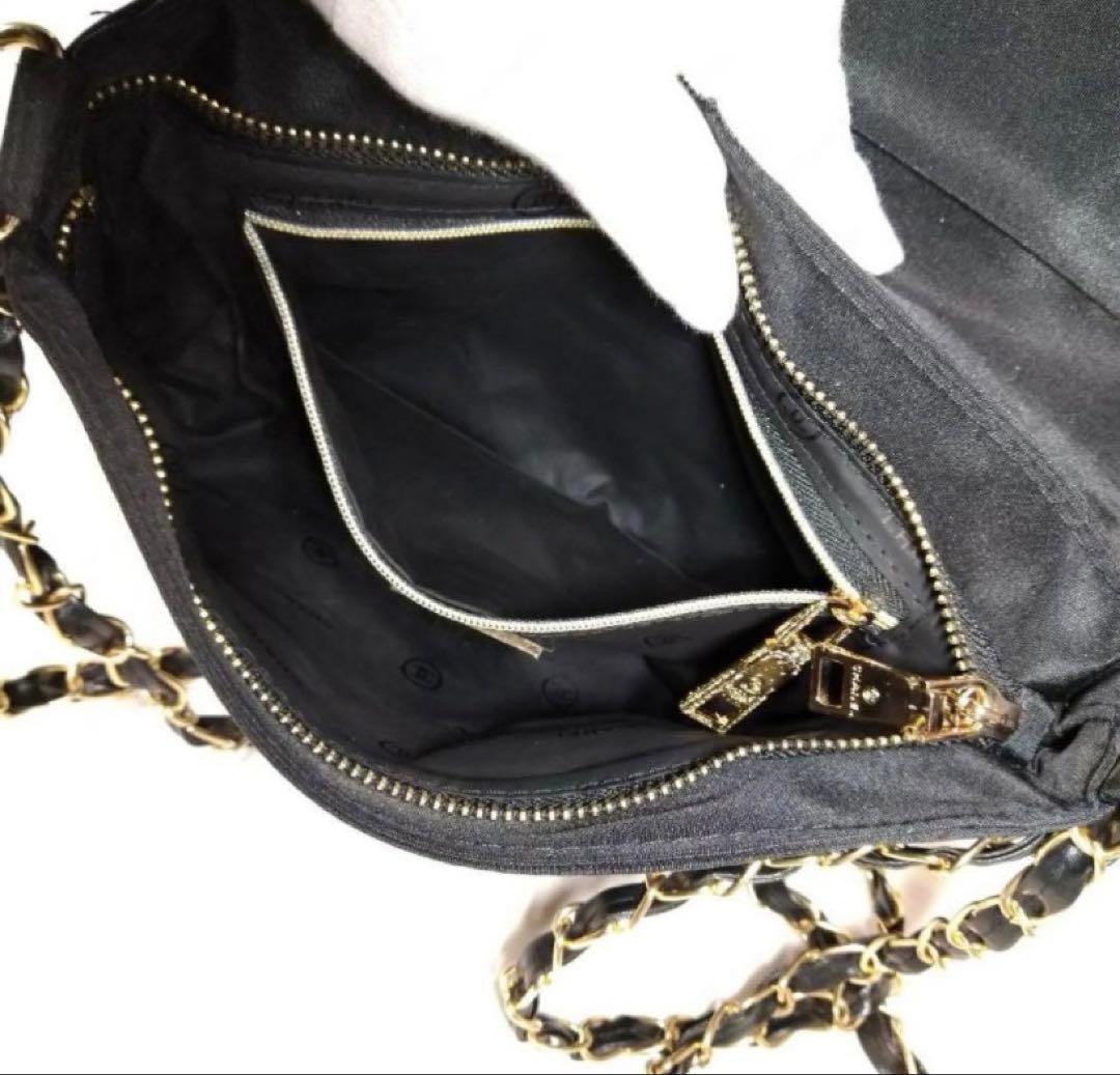 CHANEL ノベルティ ショルダーバッグ チェーンポーチ