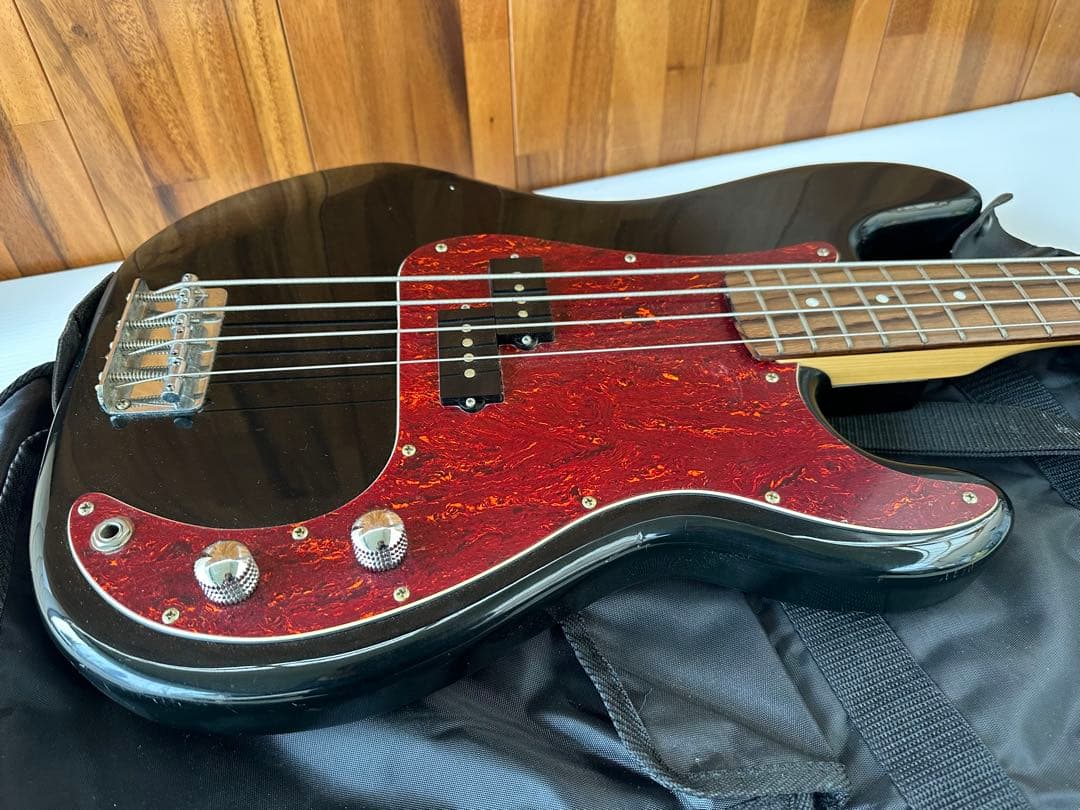 Photogenic エレキベース MADE IN CHINA(a33)