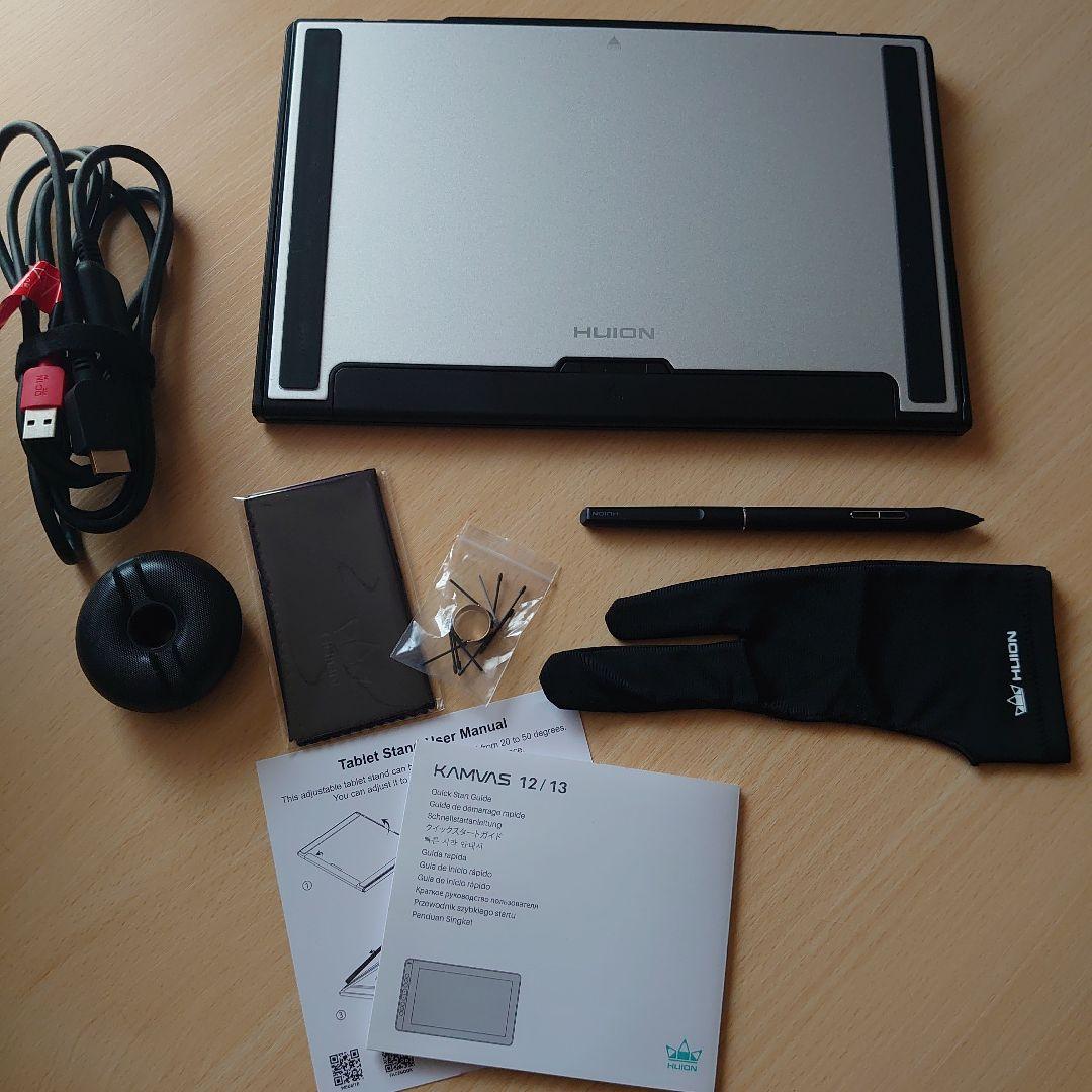 HUION 液晶ペンタブレット（ほぼ未使用品！美品！付属品付き！）