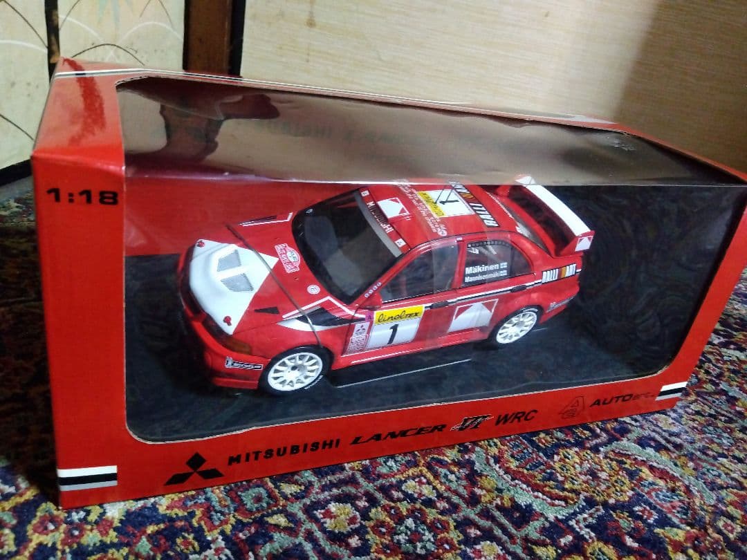 オートアートMitsubishi Lancer Evo.Ⅵ　WRC 1:18