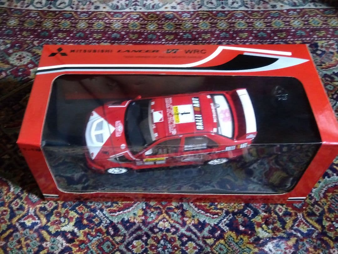 オートアートMitsubishi Lancer Evo.Ⅵ　WRC 1:18