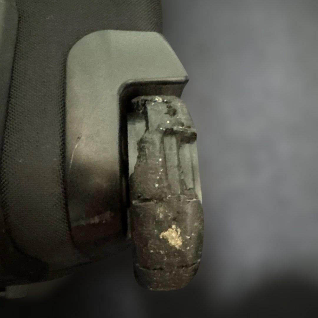 Patagonia キャリーバッグ 35L 機内持込可 タイヤ難あり