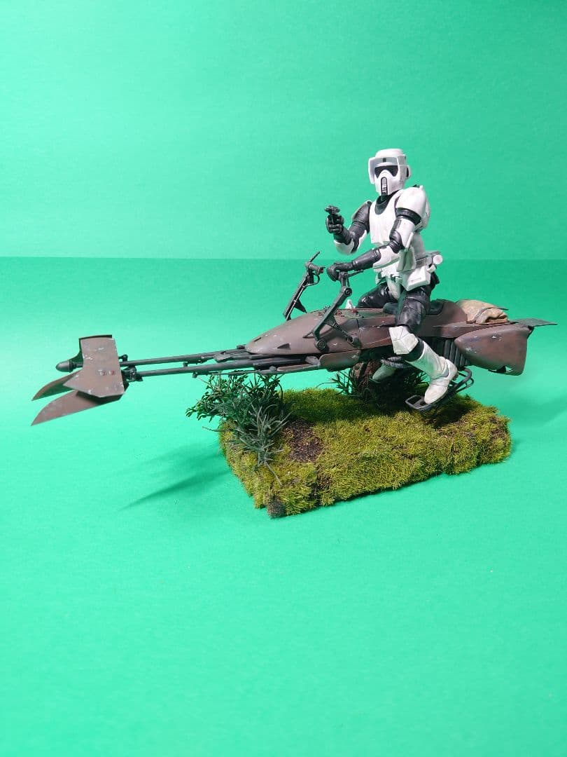 スターウォーズ　スカウト・トルーパー&スピーダーバイク　完成品