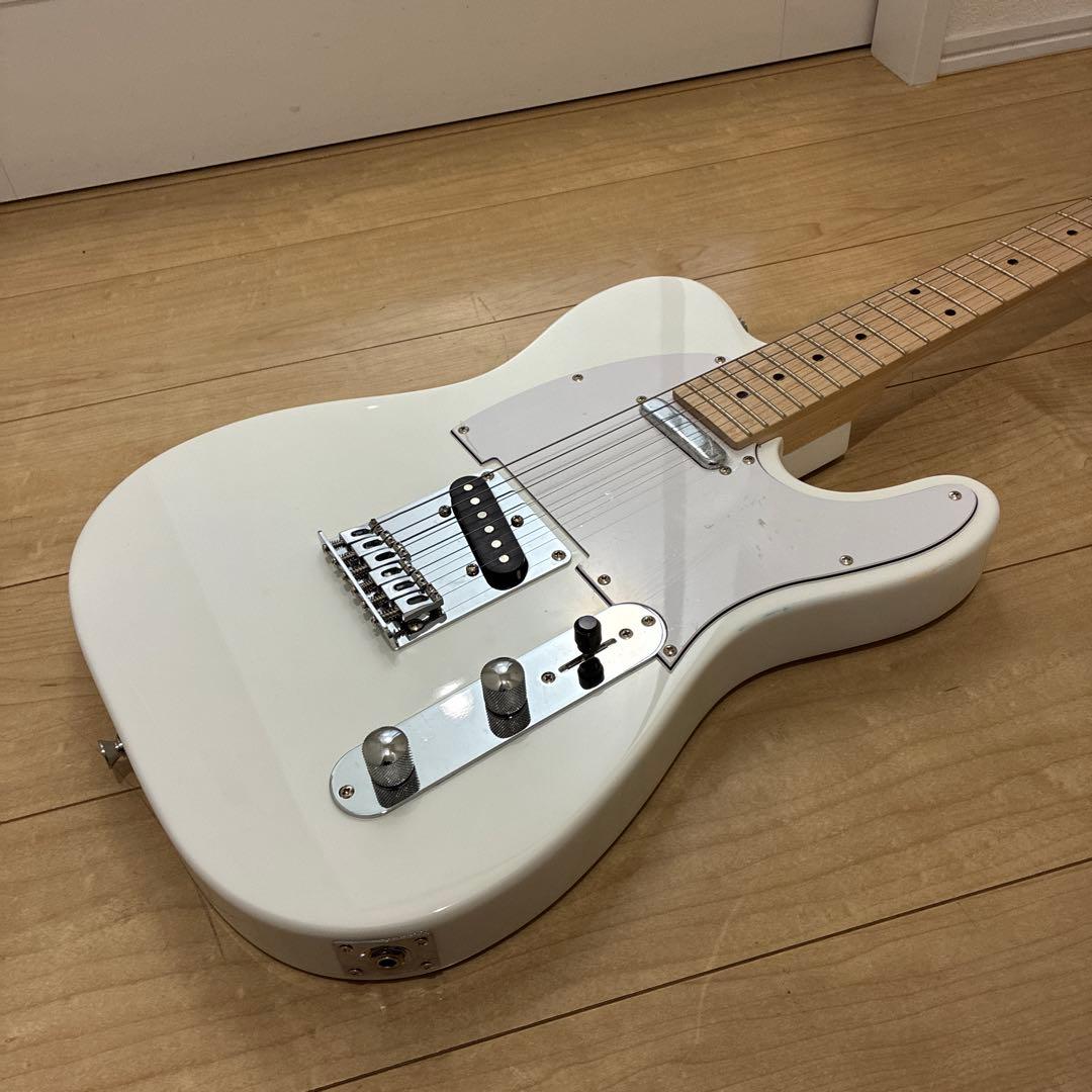 極美品！プレイテックのテレキャスタータイプエレキギターです　メイプル指板！