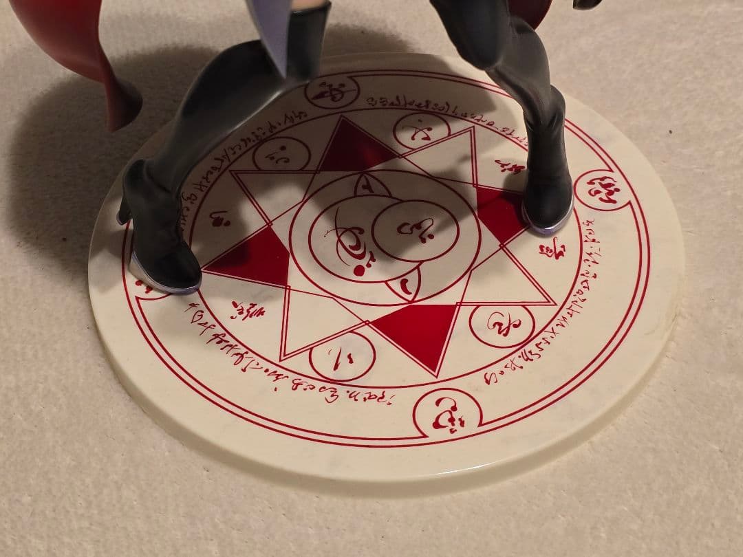 遠坂凛 1/7 アーチャーコスチューム フィギュア　Aniplex Fate