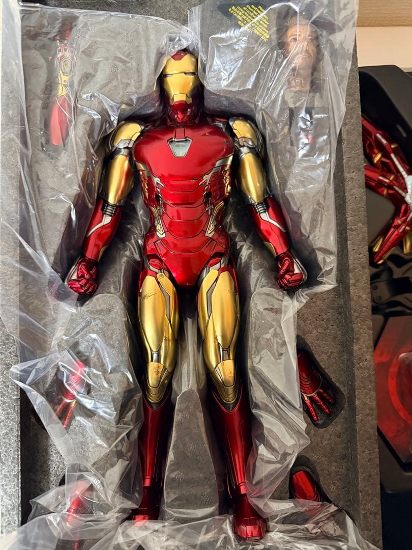 ホットトイズ　アイアンマン マーク85 フィギュア