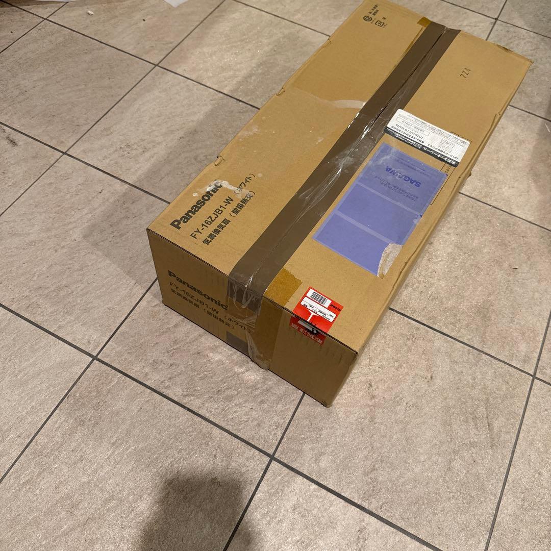 パナソニック 【生産完了品】気調・熱交換形換気扇 壁掛形・1パイプ式 排湿形