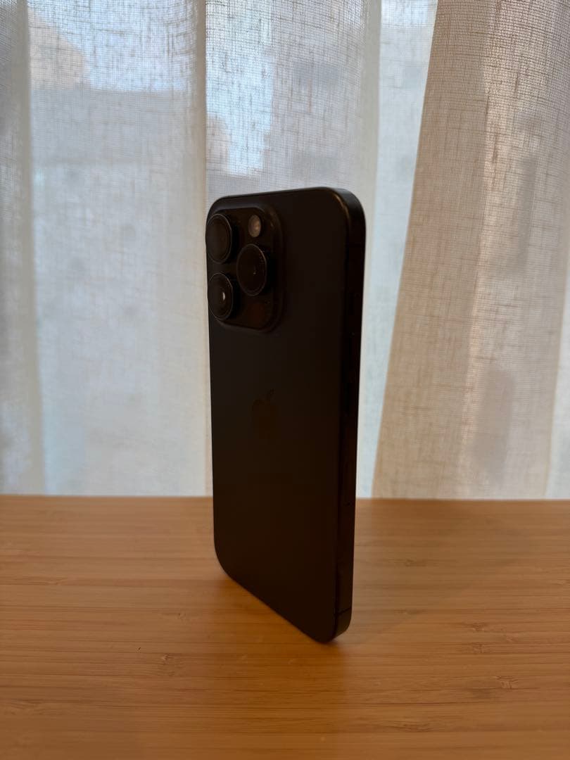 Apple iPhone 15 Pro スペースブラック 128GB