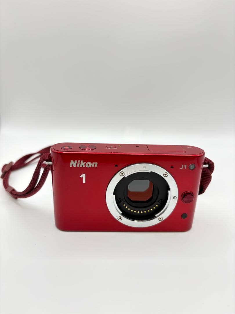 Nikon1 J1 ミラーレス一眼カメラ　本体