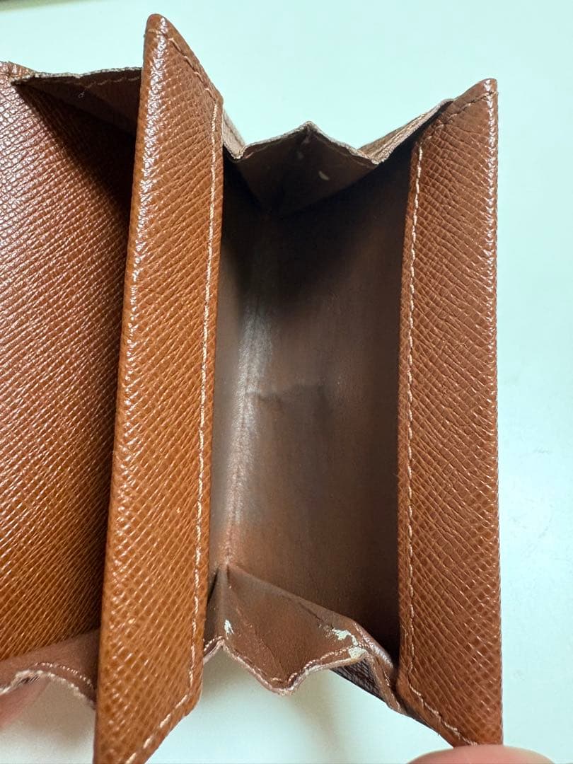 LOUIS VUITTON ルイヴィトン モノグラム ケース