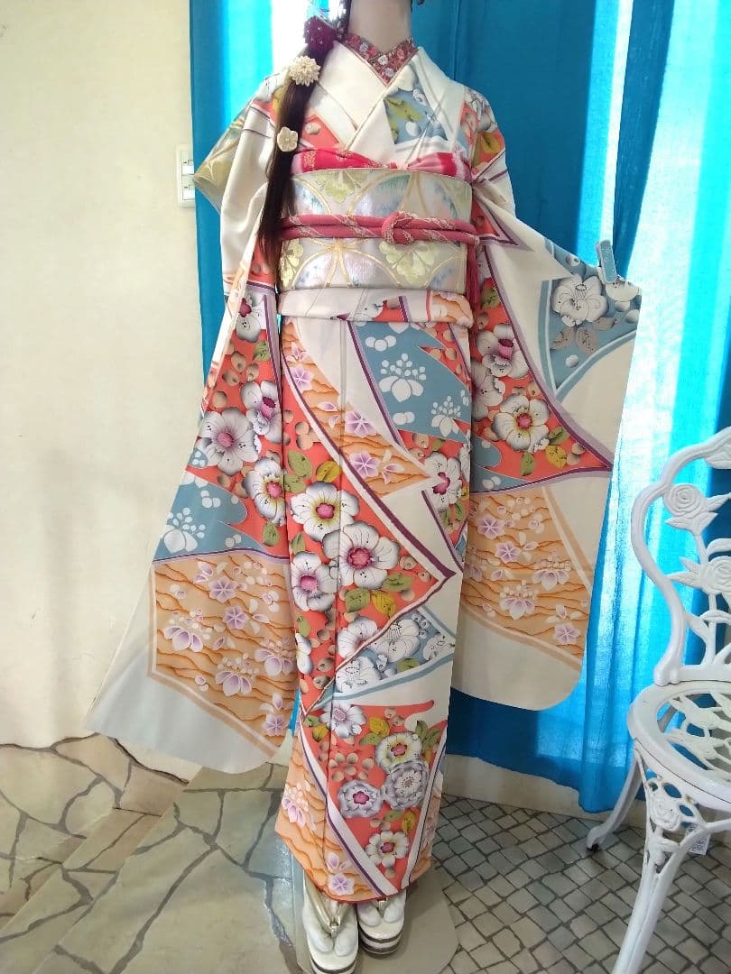 【新春】振袖フルセット、上質正絹振袖成人式、重ね衿、帯揚げ帯締め、西陣袋帯、襦袢