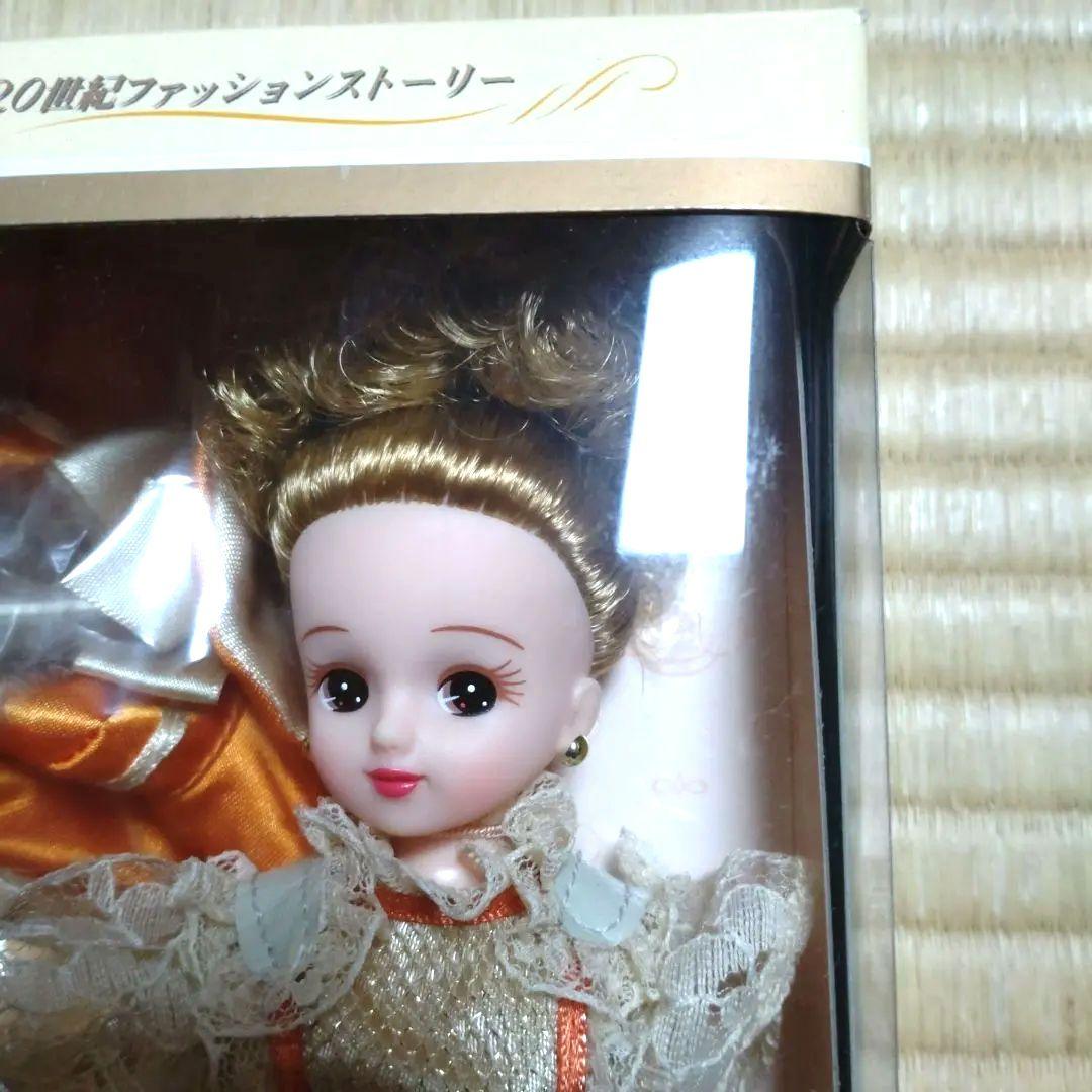 リカちゃん　未開封　　　　　　　　　　　　20世紀ファッションストーリー