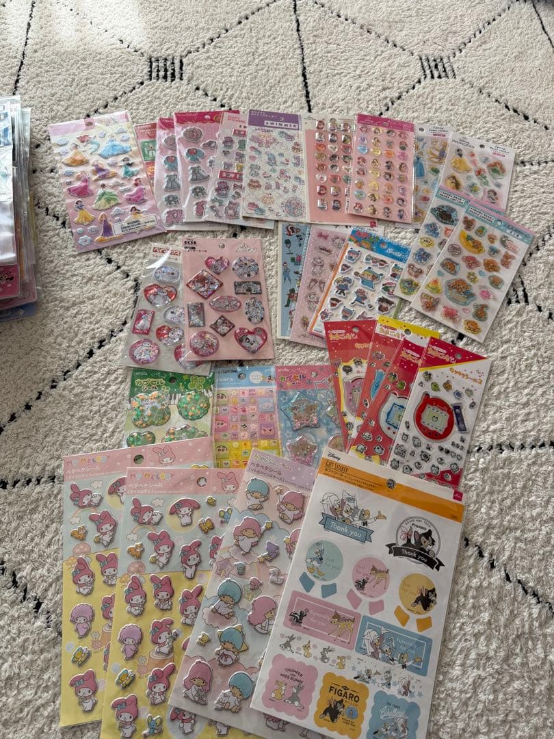 c*＊様 【正規品】ボンボンドロップシール　うるちゅる　タイルシールまとめ売り