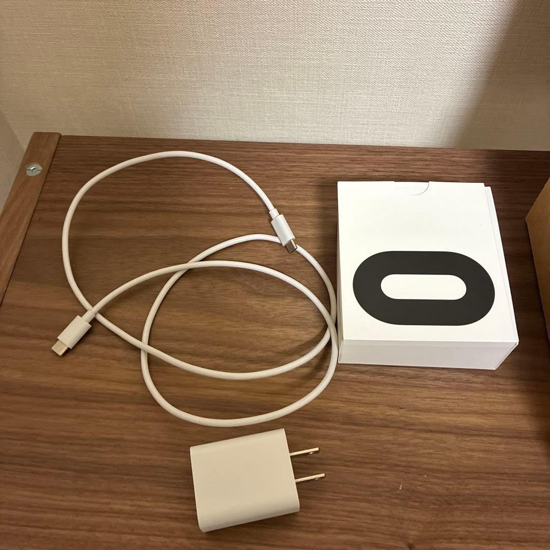 D*L様  QUEST 2 64GB