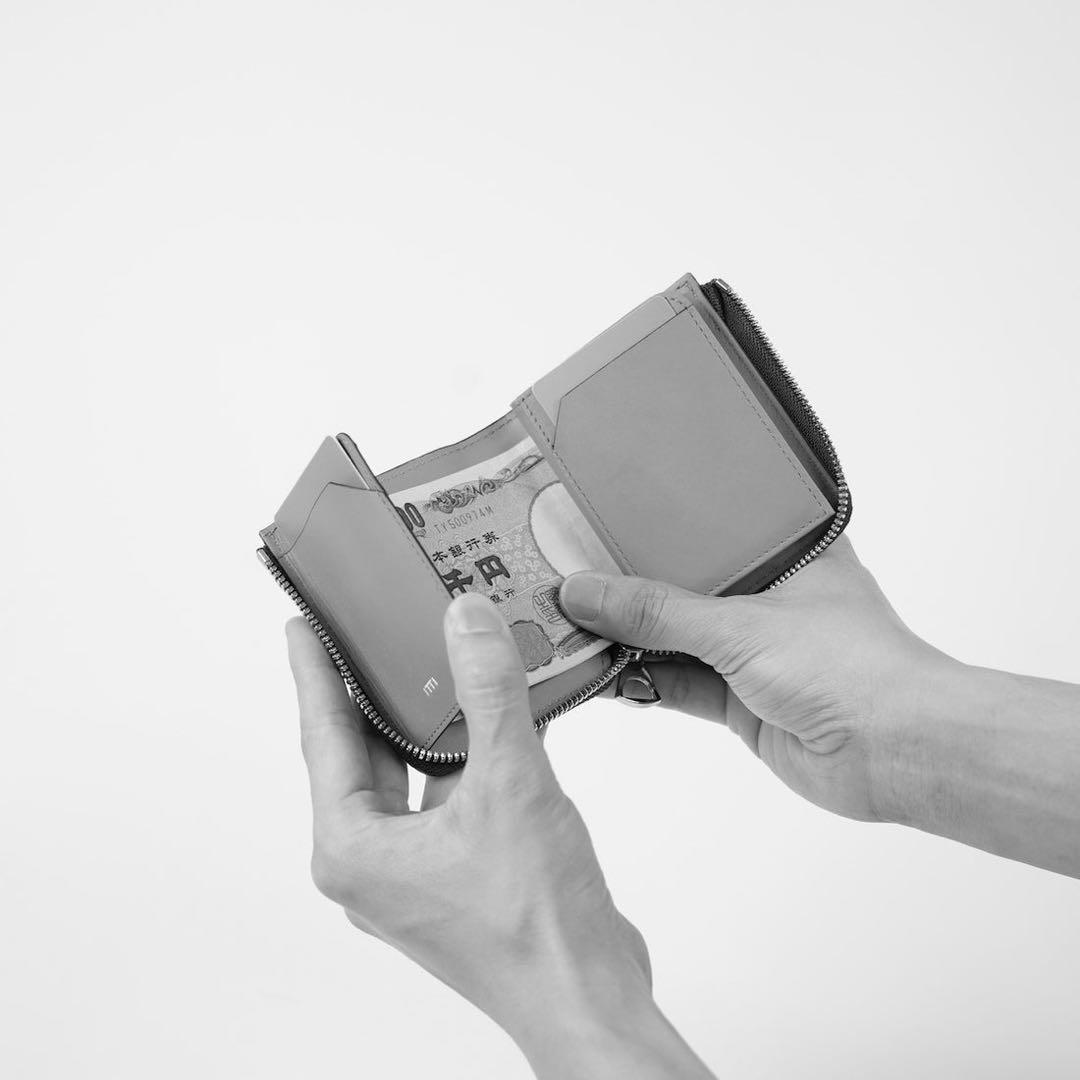 引*◎様 【未使用品】CRISTY VERY COMPACT WLT .5 限定