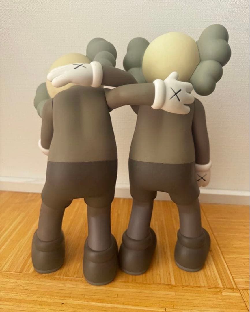 Kaws フィギュア 2体約30cm メディコムトイ　カウズ　companion