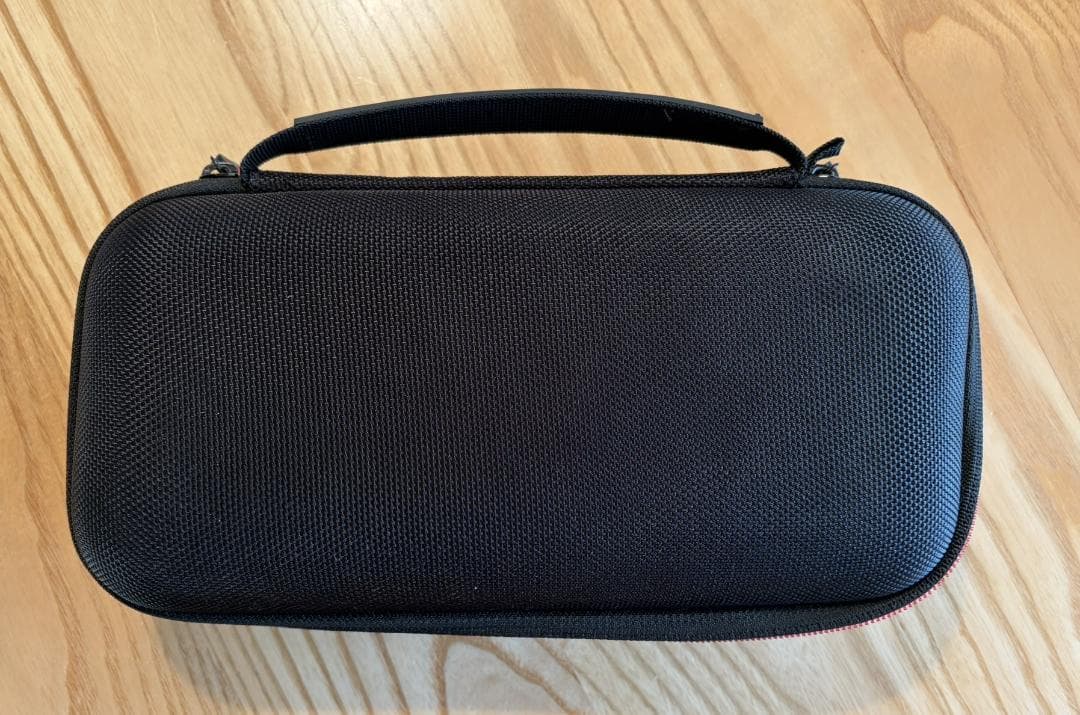 Nintendo Switch 本体 ジョイコン4個、キャリーバッグ付き