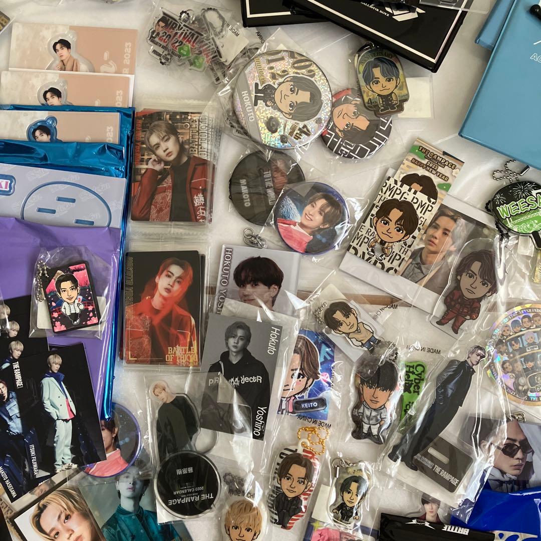 LDH グッズ カード アクスタ フォトキー バッジ 大量 まとめ売り