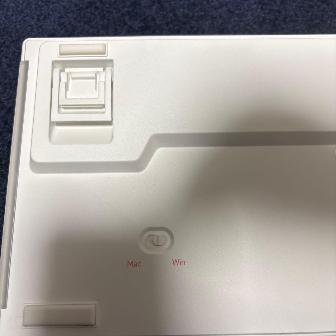 VSPO!GEAR ゲーミングキーボード 小森めと