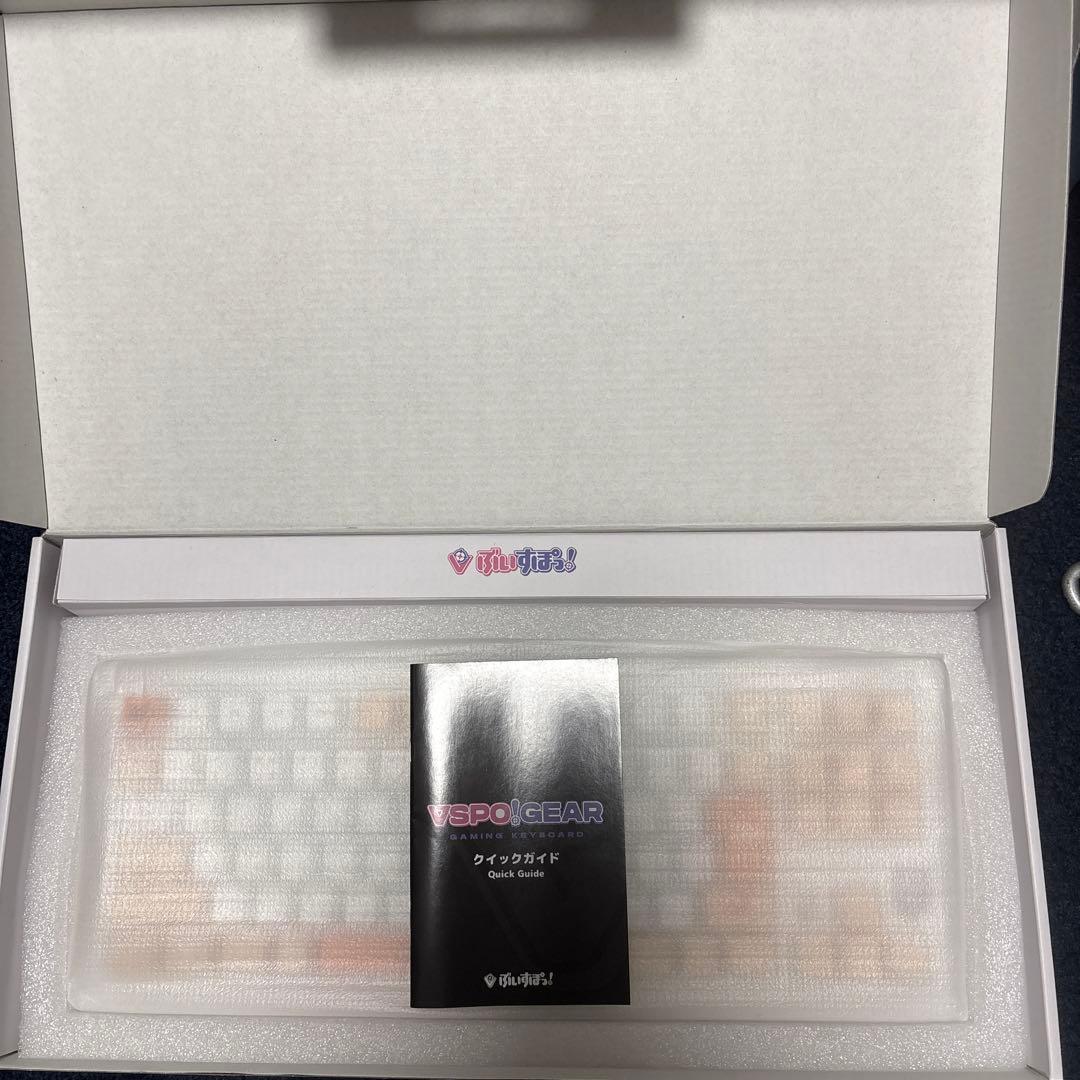 VSPO!GEAR ゲーミングキーボード 小森めと