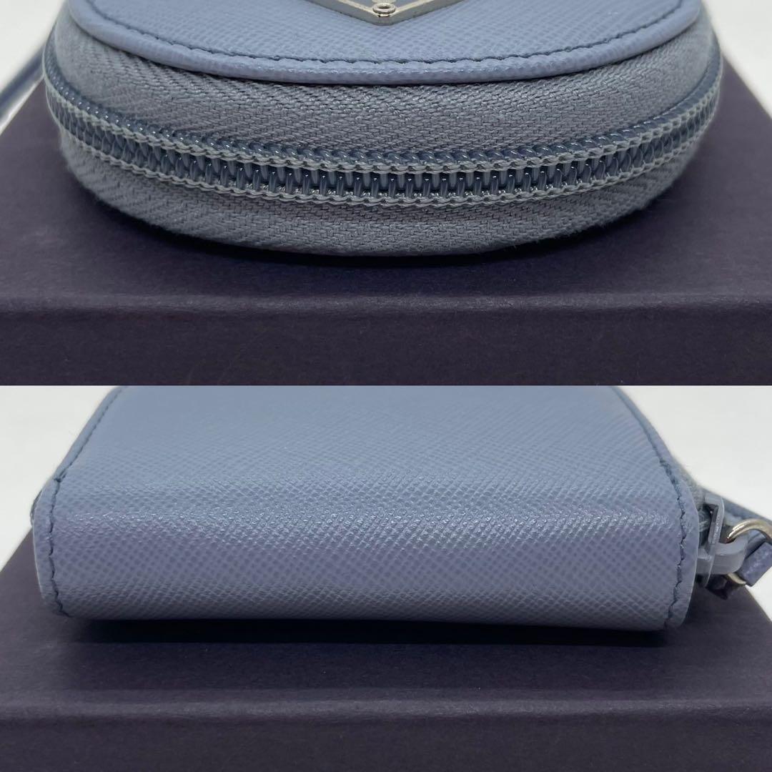 【未使用級/付属品完備】プラダ ケース レザー ラウンドファスナー 青