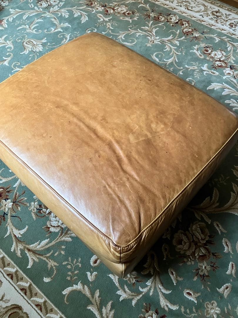 ACME Funiture FRESNO オットマン