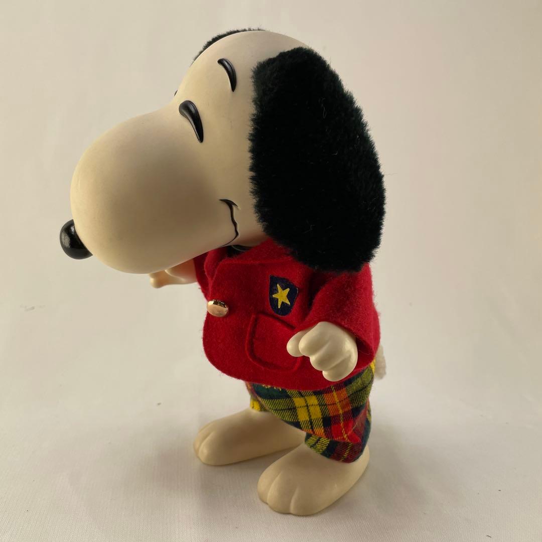 ヴィンテージスヌーピー ソフビフィギュア 赤いジャケット