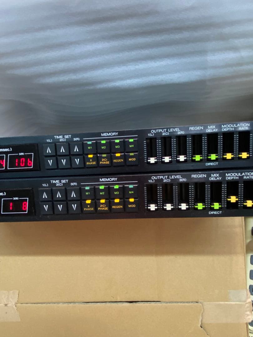 オーディオ　DE-1000 TOA デジタルエフェクタ　2台