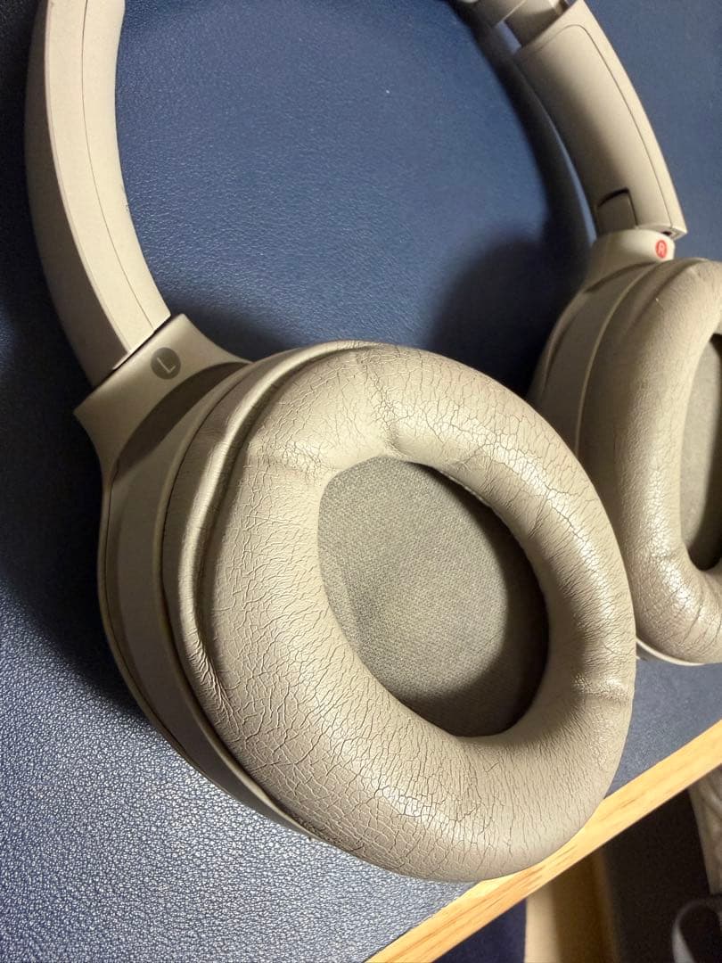 SONY ワイヤレスノイズキャンセリングステレオヘッドセットWH-1000XM4