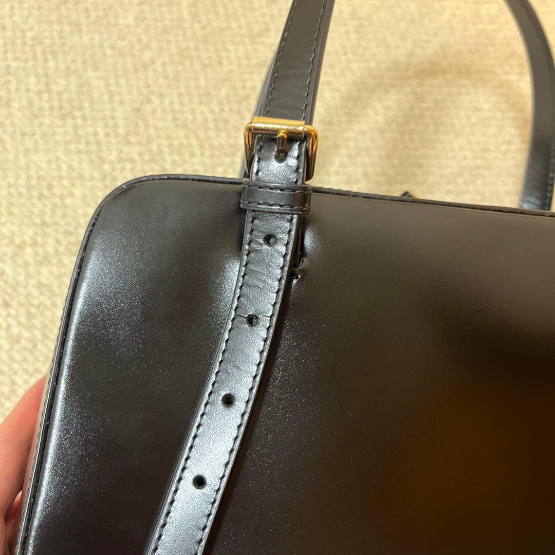 A.P.C. VIRGINIE ボックスバッグ　お値下げ可能