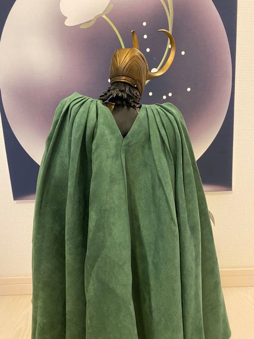 Loki (ロキ) SIDESHOW フィギュア