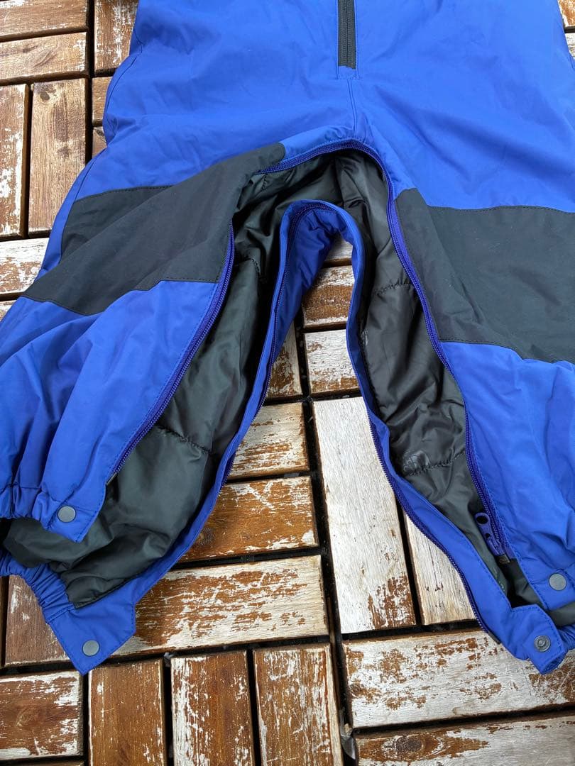 The North Face 子ども用 ジャンプスーツ 90