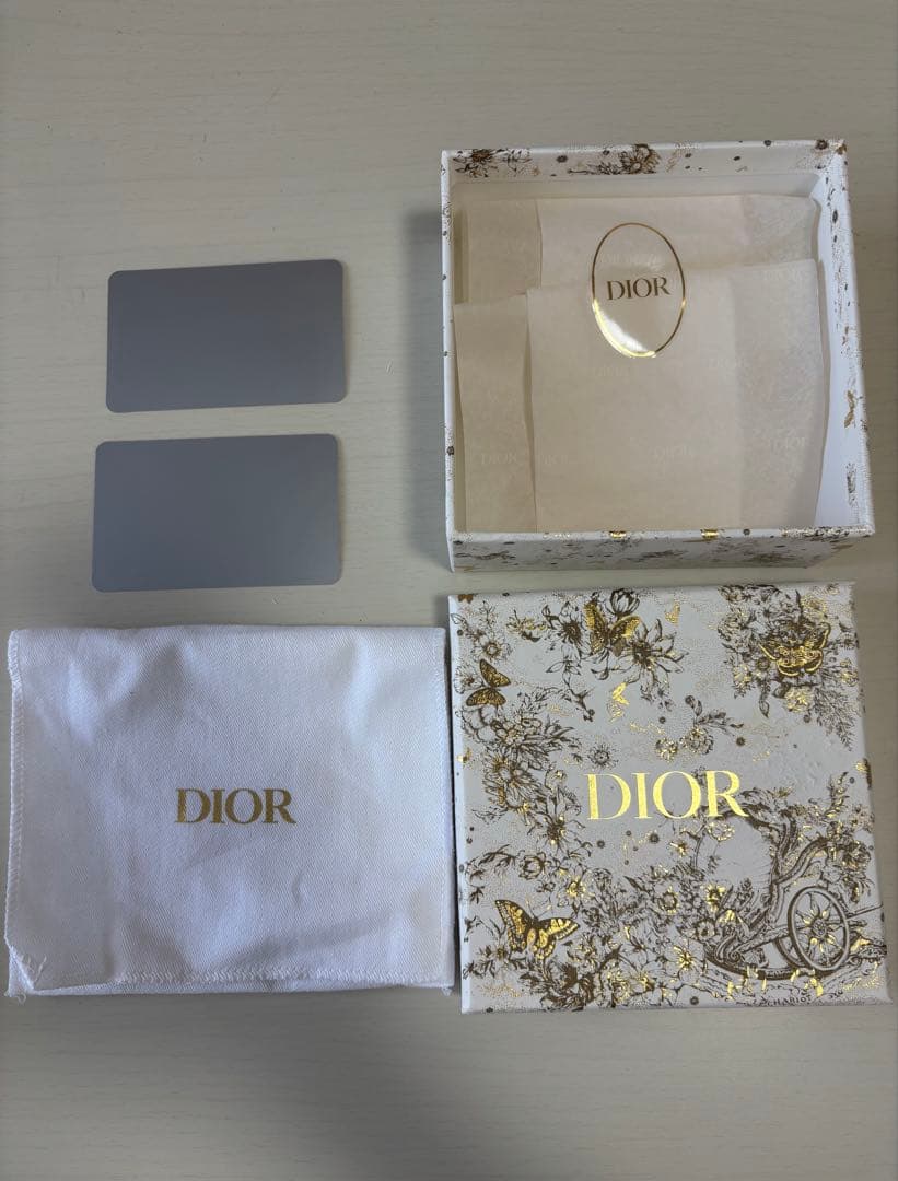 Christian Dior 三つ折り30モンテーニュロータスウォレット