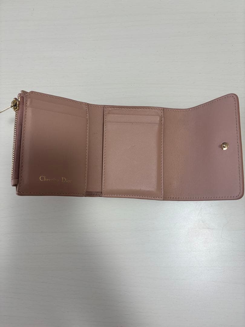 Christian Dior 三つ折り30モンテーニュロータスウォレット