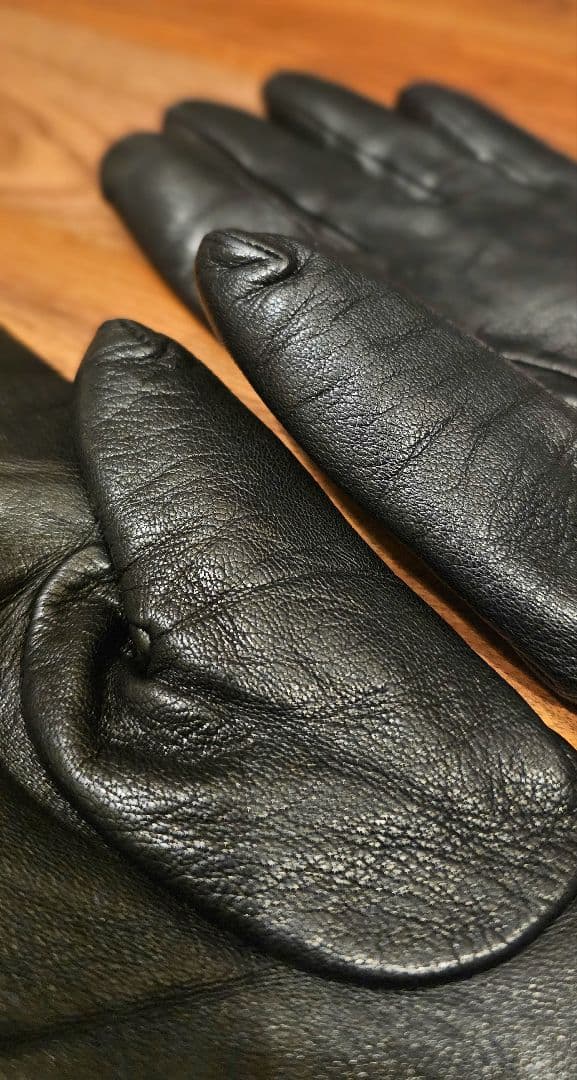 A.P.C. ブラック レザー手袋 S