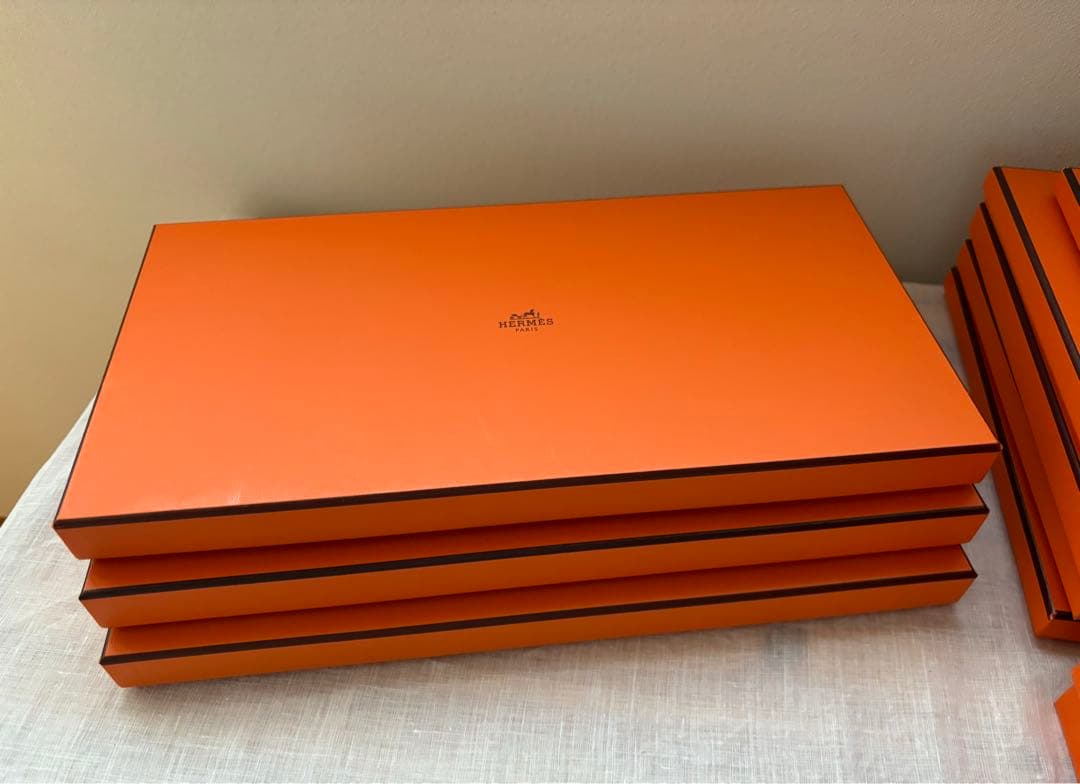 エルメス　カレジェアンボックス、小物類ボックス⭐︎お問合せください！