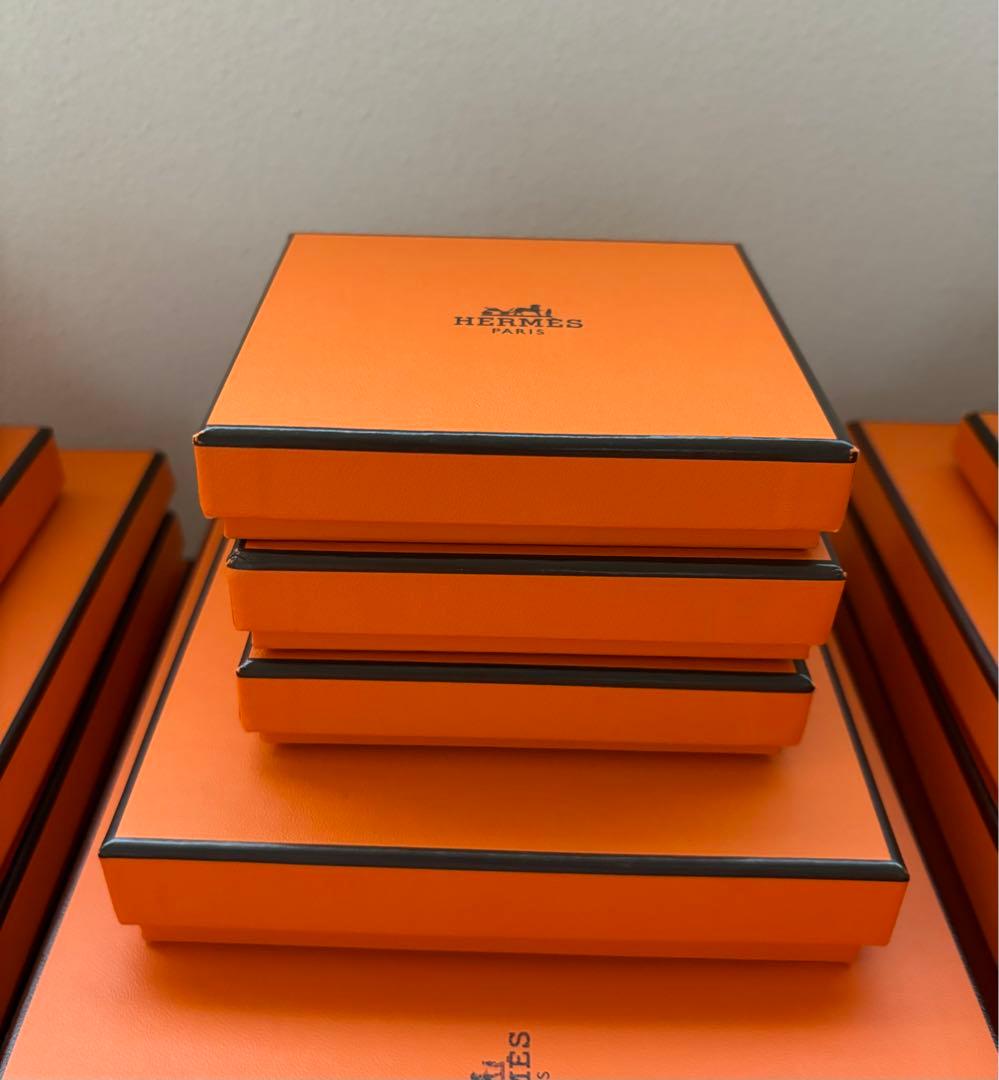 エルメス　カレジェアンボックス、小物類ボックス⭐︎お問合せください！