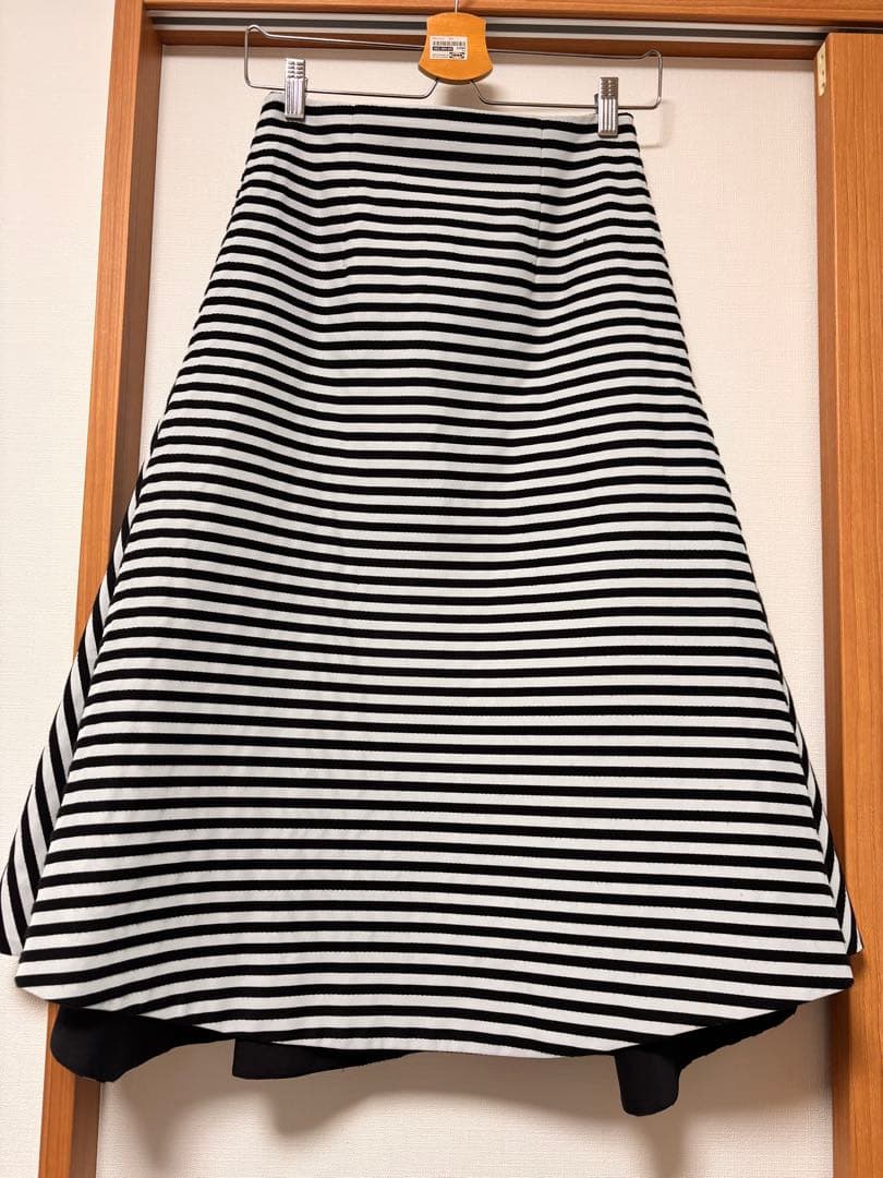 ボーダーズアットバルコニー スカート　36