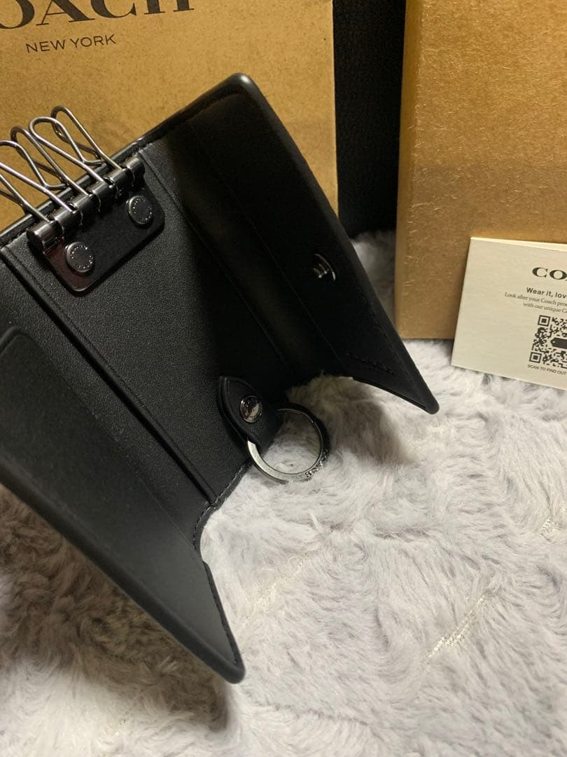 COACH ブラック シグネチャー レザー キーケース