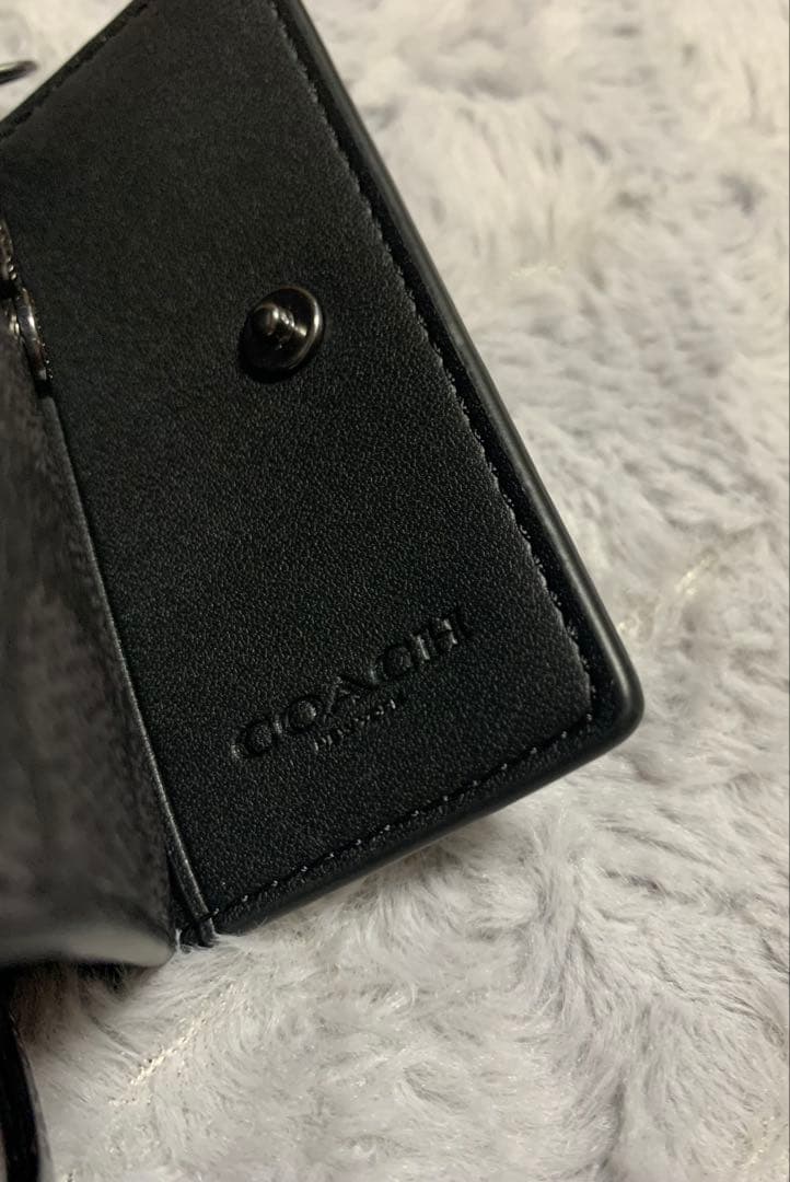 COACH ブラック シグネチャー レザー キーケース